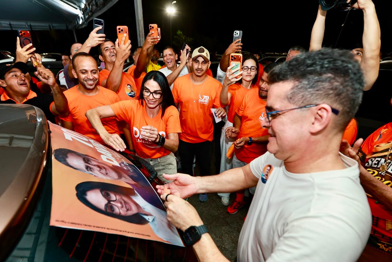 David aposta em presença nas ruas durante campanh