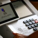 Eleições 2026: eleitor pode levar “colinha” para a urna