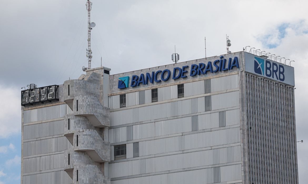 Operação Compliance Zero apura negócios bilionários entre BRB e Master