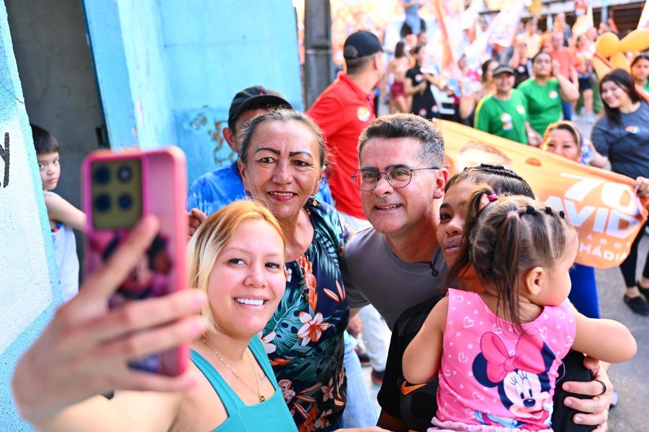David Almeida apresenta propostas para pescadores em Carauari